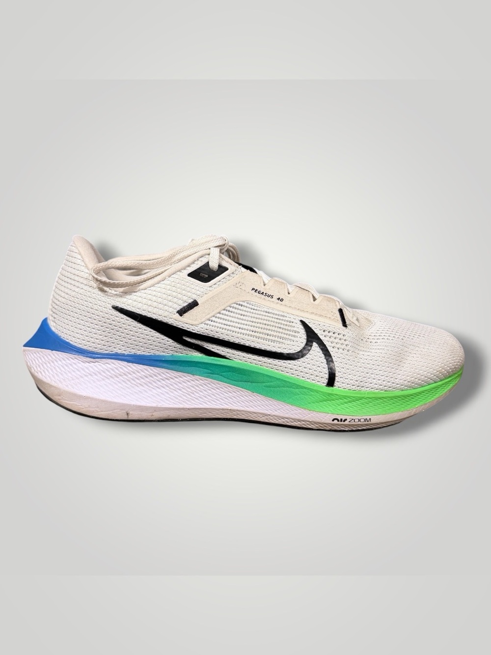 Nike Pegasus 40 Men's Running Shoes size 11